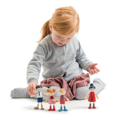 Personaggi in legno Doll family - Tender leaf toys
